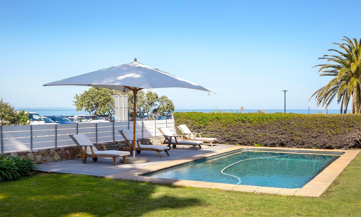 74 On Marine Apartman Hermanus Kültér fotó