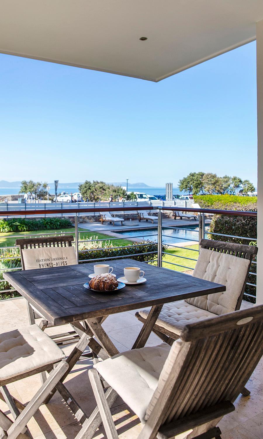 74 On Marine Apartman Hermanus Kültér fotó