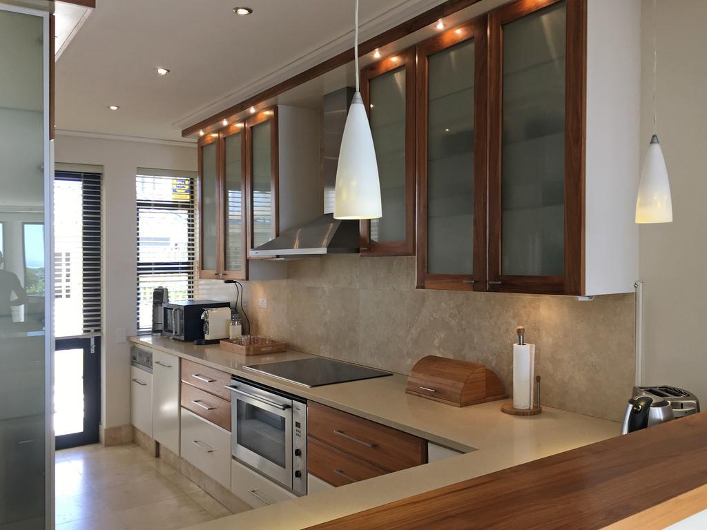 74 On Marine Apartman Hermanus Kültér fotó